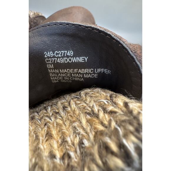 Cliffs by White Mountain Brown Fold Over Knit Cuff Boots Women’s 6M Lace Up - Picture 7 of 12